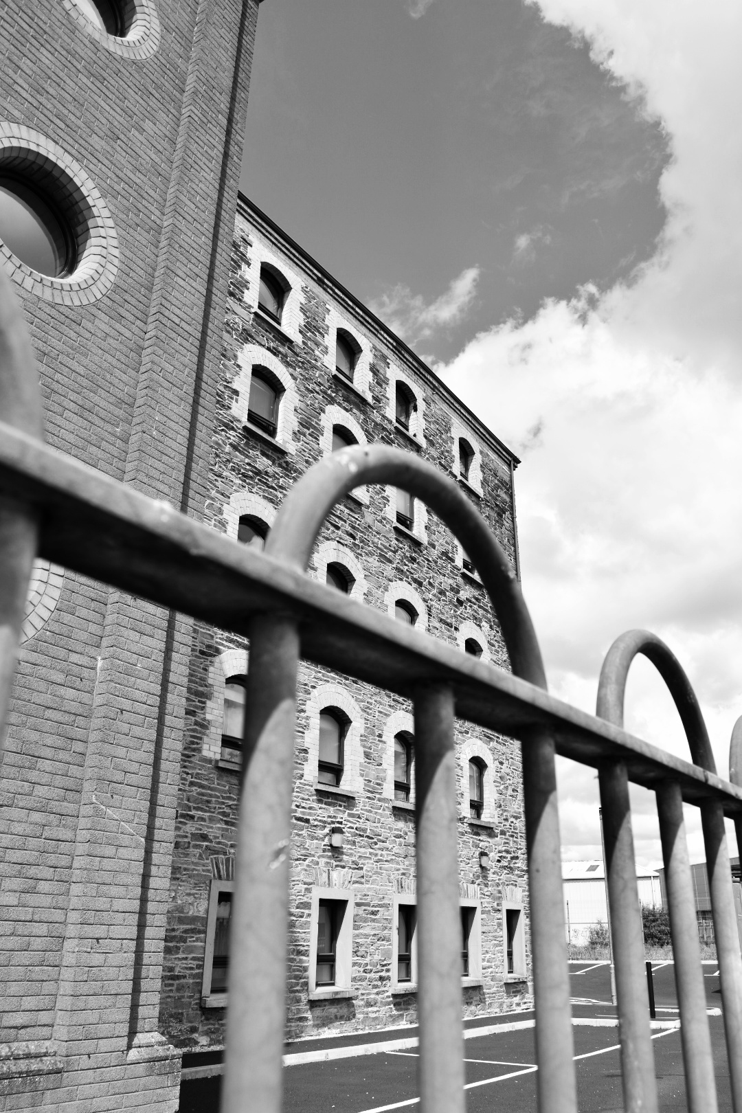 Black and white architectural photograph in Derry